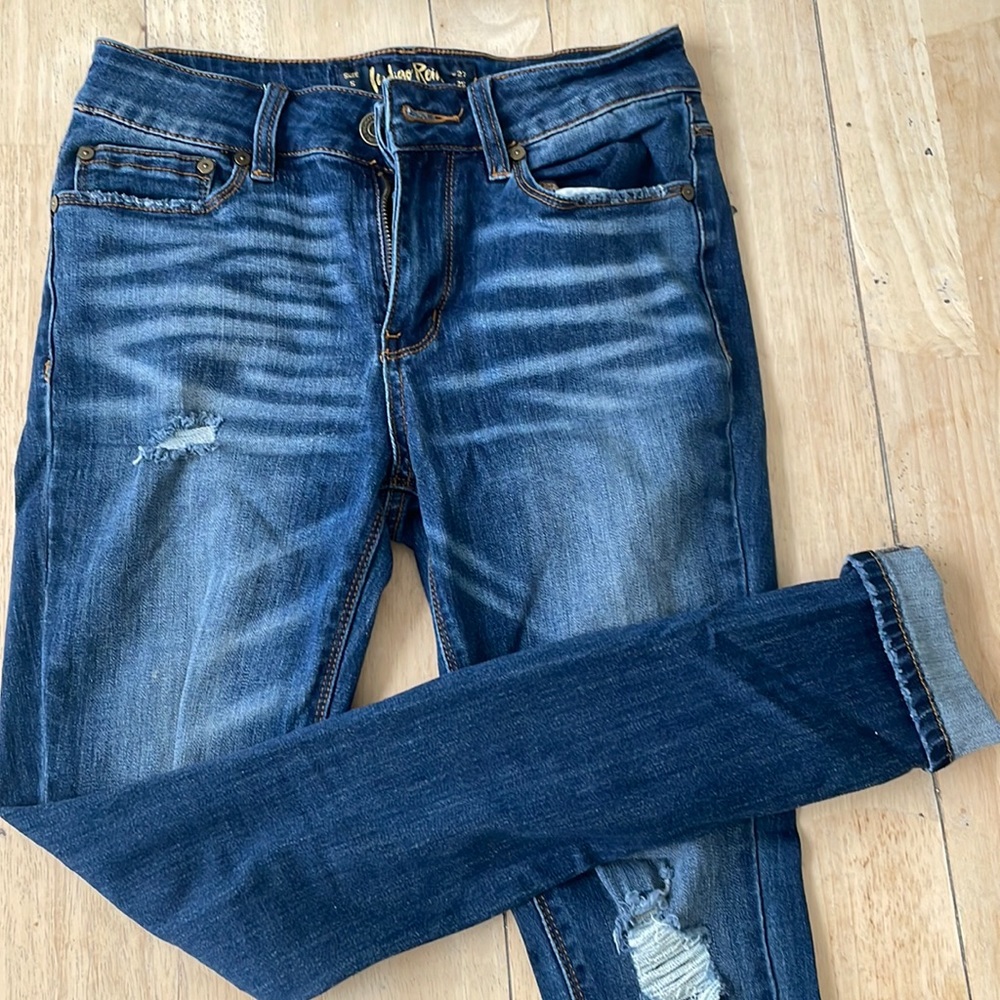 Mid rise skinny jeans
